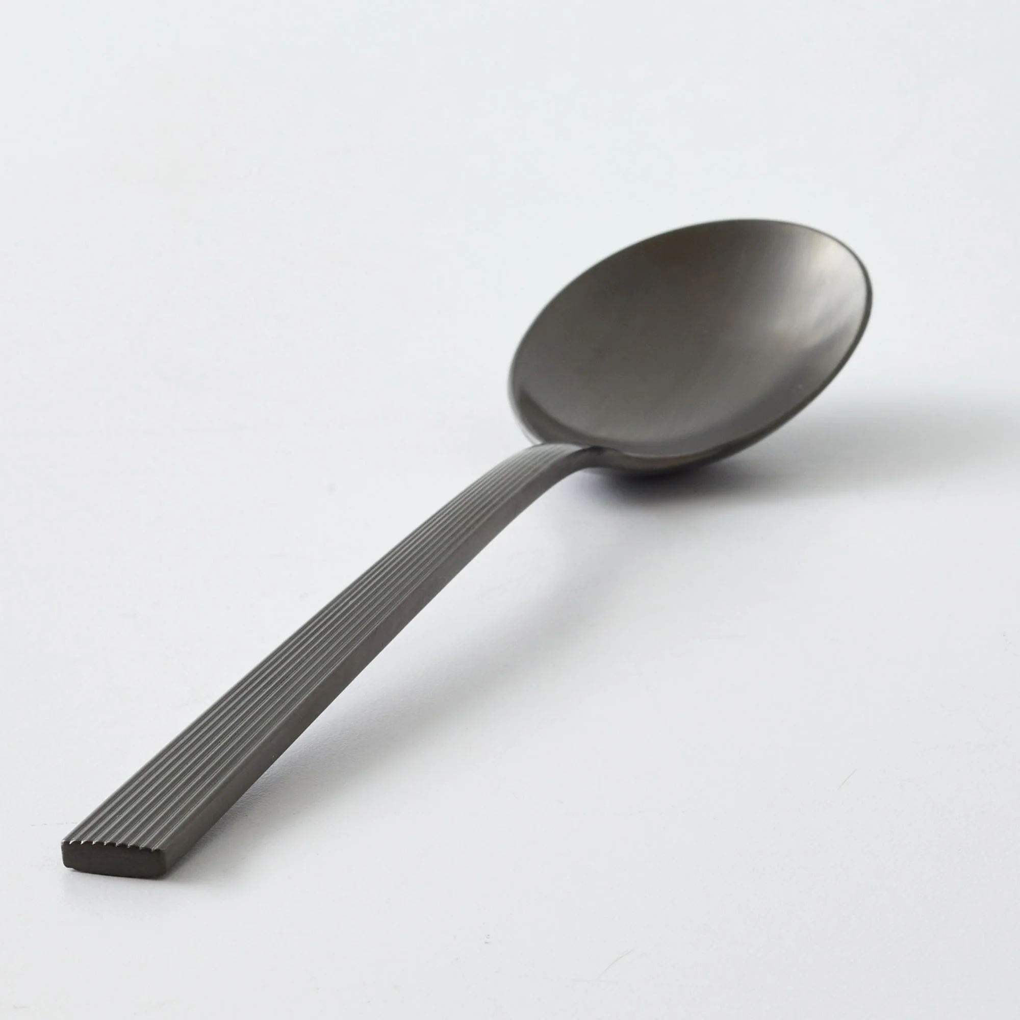 Better Homes & Gardens 20-Piece Black Stainless Steel Flatware Set (Service for 4) - Image 4