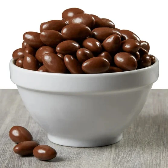 Kirkland Signature Milk Chocolate Covered Almonds, 48 oz - Image 4