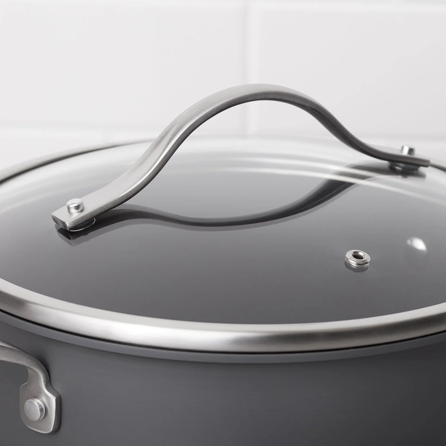 Member's Mark 15-Piece Hard Anodized Nonstick Aluminum Cookware Set - Image 20