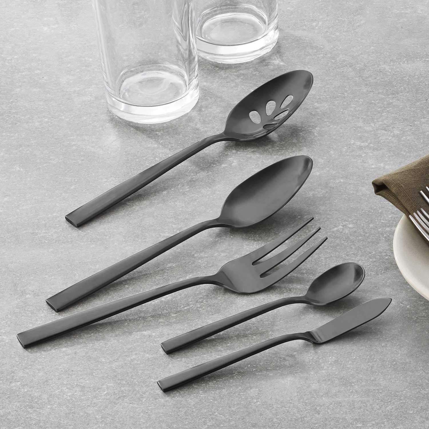 Member's Mark Premium 18/10 Stainless Steel Satin Finish 5 Piece Serving Set - Image 4