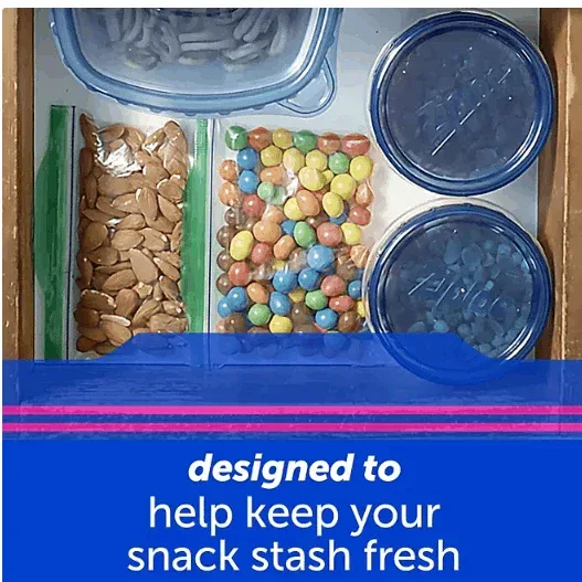 Ziploc Grip 'n Seal Top Snack Bags, 300 ct. - Image 3